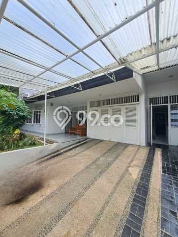 Hunian Mewah LB 300m2 Siap Pakai Desain Elegan di Pondok Indah, Jakarta Selatan Hunian Mewah LB 300m2 Siap Pakai Desain Elegan di Pondok Indah, Jakarta Selatan
