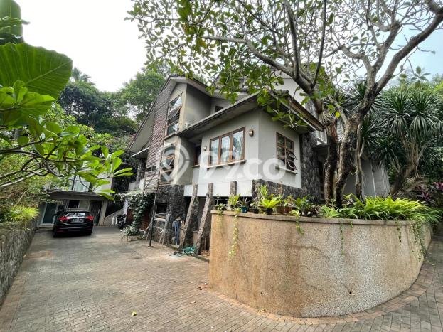 Rumah Elit LB 650m2 Siap Huni Desain Elegan di Lebak Bulus, Jakarta Selatan Rumah Elit LB 650m2 Siap Huni Desain Elegan di Lebak Bulus, Jakarta Selatan