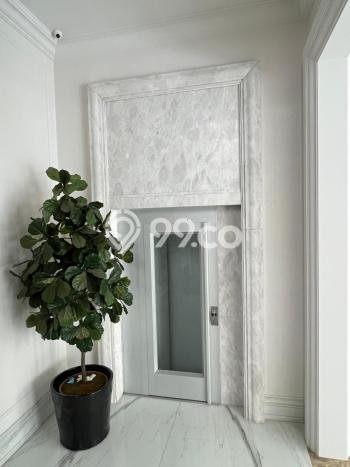 For Sale! Premium House LT 540m2 Desain Elegan di Mega Kuningan For Sale! Premium House LT 540m2 Desain Elegan di Mega Kuningan