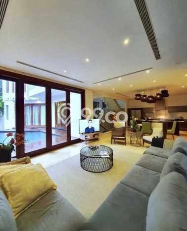 For Sale! Luxury House LT 408m2 Desain Elegan di Pondok Indah For Sale! Luxury House LT 408m2 Desain Elegan di Pondok Indah