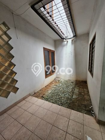 For Sale! Luxury House LT 148m2 Desain Modern di Radio Dalam For Sale! Luxury House LT 148m2 Desain Modern di Radio Dalam