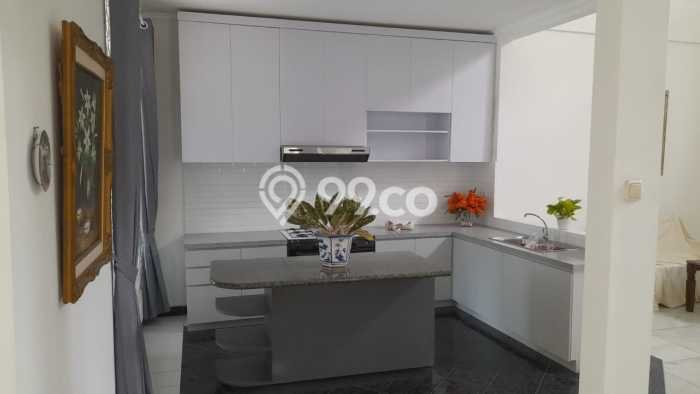 Hot Offer Hunian Mewah Ideal dan Luas di Cinere, Depok Hot Offer Hunian Mewah Ideal dan Luas di Cinere, Depok