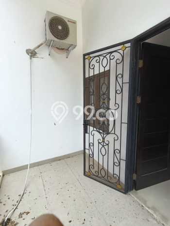 Rumah Elit Modern Tanpa Renovasi di Citra Garden Jakarta Barat Rumah Elit Modern Tanpa Renovasi di Citra Garden Jakarta Barat