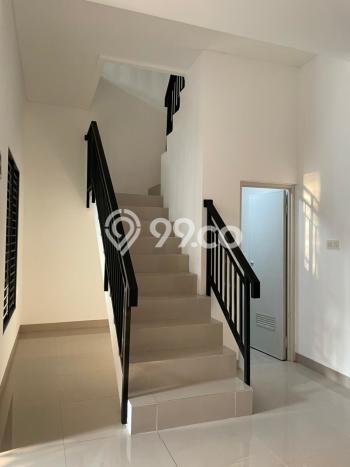 Rumah Luas Asri 6 KT Siap Huni di Pekayon Bekasi Rumah Luas Asri 6 KT Siap Huni di Pekayon Bekasi
