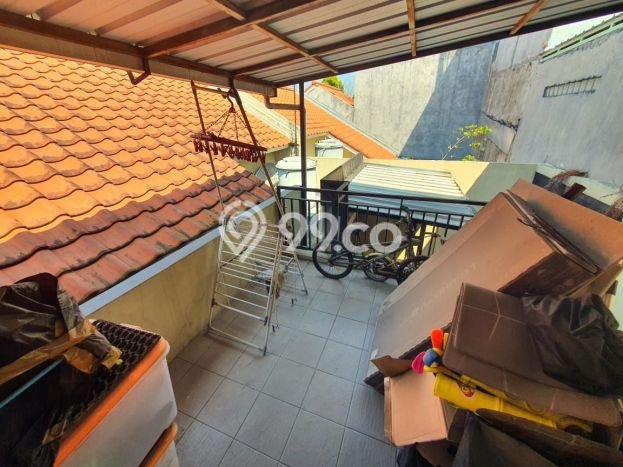Rumah Modern 3 KT di Kota Baru Parahyangan Bandung Full Furnished Rumah Modern 3 KT di Kota Baru Parahyangan Bandung Full Furnished