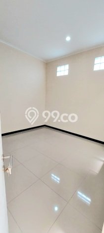 Rumah Modern 3 KT di Taman Kopo Indah Bandung Unfurnished Rumah Modern 3 KT di Taman Kopo Indah Bandung Unfurnished