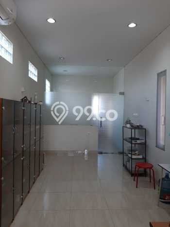 For Sale! Premium House LT 288m2 Desain Modern di Taman Kopo Indah For Sale! Premium House LT 288m2 Desain Modern di Taman Kopo Indah