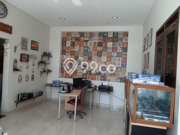For Sale! Premium House LT 288m2 Desain Modern di Taman Kopo Indah For Sale! Premium House LT 288m2 Desain Modern di Taman Kopo Indah