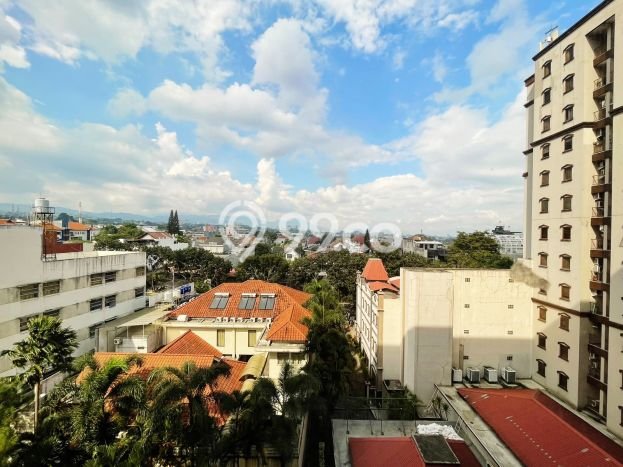 HOT UNIT! Apartemen di Surya Sumantri, 1 KM, Luas 48m², Lokasi Terbaik HOT UNIT! Apartemen di Surya Sumantri, 1 KM, Luas 48m², Lokasi Terbaik