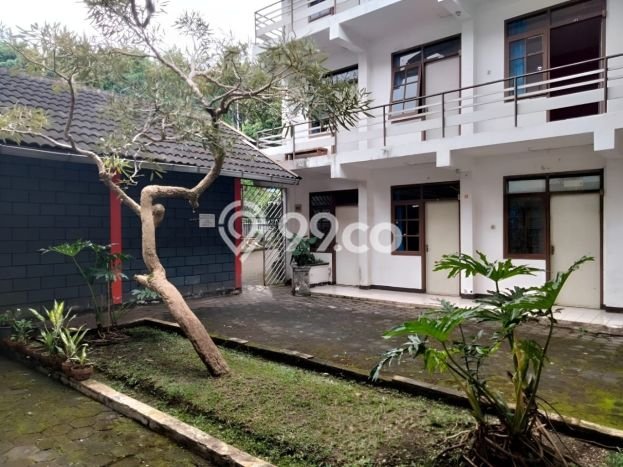 Dijual Rumah Mewah Elegan Dengan View Cantik di Ciumbuleuit, Bandung Dijual Rumah Mewah Elegan Dengan View Cantik di Ciumbuleuit, Bandung