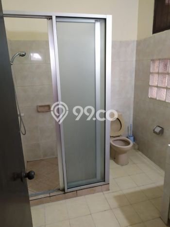 Ready to Use! Premium House LT 268m2 Desain Modern di Cipaganti Ready to Use! Premium House LT 268m2 Desain Modern di Cipaganti