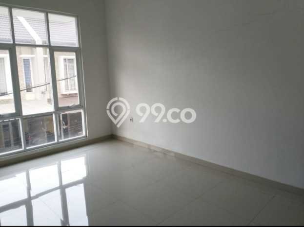 Rumah Modern LT 200m2m² Siap Huni di Kompleks Cluster Cibaduyut, Bandung Rumah Modern LT 200m2m² Siap Huni di Kompleks Cluster Cibaduyut, Bandung