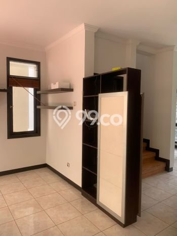 Rumah di , Siap Huni, 3 KM, Dekat Bandung, Bandung, LT 198m2m² Bangunan 150m2m² Rumah di , Siap Huni, 3 KM, Dekat Bandung, Bandung, LT 198m2m² Bangunan 150m2m²