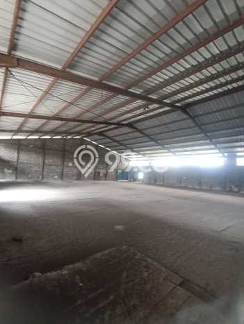 LOKASI BISNIS! Gudang Disewakan Kawasan Cimahi Selatan, Luas 700m², Jalan Utama, Ready Operasional LOKASI BISNIS! Gudang Disewakan Kawasan Cimahi Selatan, Luas 700m², Jalan Utama, Ready Operasional