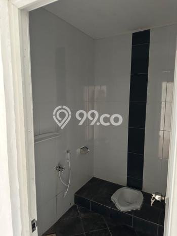 AREA BERKEMBANG! Ruko Disewakan Kawasan , Luas 280m2m², Siap Bisnis AREA BERKEMBANG! Ruko Disewakan Kawasan , Luas 280m2m², Siap Bisnis