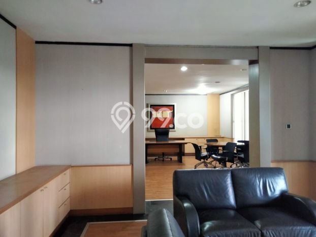 Unit Komersial Disewa Lokasi Batununggal, Bandung Spesifikasi Luas Bangunan 1500m2 Unit Komersial Disewa Lokasi Batununggal, Bandung Spesifikasi Luas Bangunan 1500m2