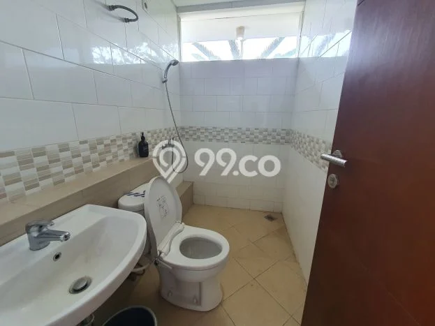 Rumah Area Strategis kawasan Cimahi Utara, Cimahi, LT 181m2m² Bangunan 120m2m² Rumah Area Strategis kawasan Cimahi Utara, Cimahi, LT 181m2m² Bangunan 120m2m²