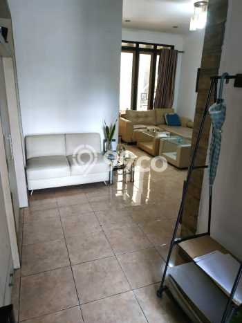 Rumah Nyaman area Cihanjuang, Bandung, LT 152m² Bangunan 285m² Rumah Nyaman area Cihanjuang, Bandung, LT 152m² Bangunan 285m²