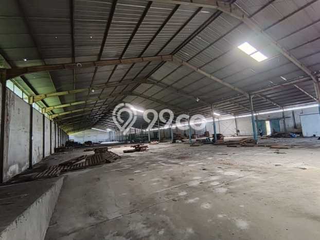 KAWASAN KOMERSIAL! Gudang Disewakan di Cangkuang, Luas 4400m², Area Strategis KAWASAN KOMERSIAL! Gudang Disewakan di Cangkuang, Luas 4400m², Area Strategis