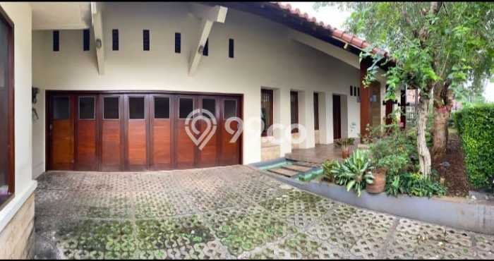Hunian Mewah LB 235m2 Siap Huni Desain Elegan di Cipete, Jakarta Selatan Hunian Mewah LB 235m2 Siap Huni Desain Elegan di Cipete, Jakarta Selatan