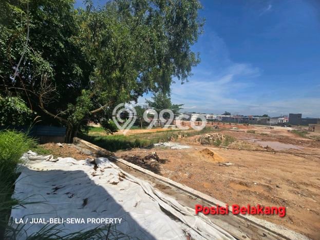 Rumah di , Batam, LT 286m2m² LB 120m2m² Rumah di , Batam, LT 286m2m² LB 120m2m²