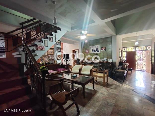 Rumah Modern 4 KT LT 225m2 di Batam Centre Rumah Modern 4 KT LT 225m2 di Batam Centre