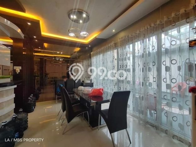 Hunian Elit LB 256m2 Siap Pakai Desain Elegan di Batam Centre, Batam Hunian Elit LB 256m2 Siap Pakai Desain Elegan di Batam Centre, Batam