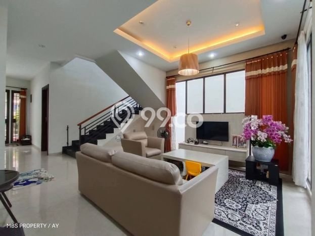 Rumah Modern 4 Kamar LT 190m2 di Batam Centre Rumah Modern 4 Kamar LT 190m2 di Batam Centre