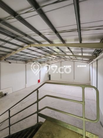 Unit Gudang Dijual di Batu Aji Batam Luas Bangunan 542m2 Unit Gudang Dijual di Batu Aji Batam Luas Bangunan 542m2