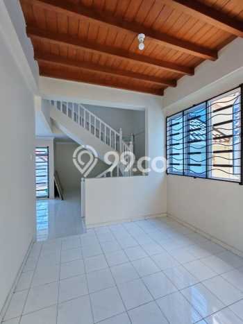 Rumah Modern 3 KT LT 252m2 di Batam Centre Rumah Modern 3 KT LT 252m2 di Batam Centre