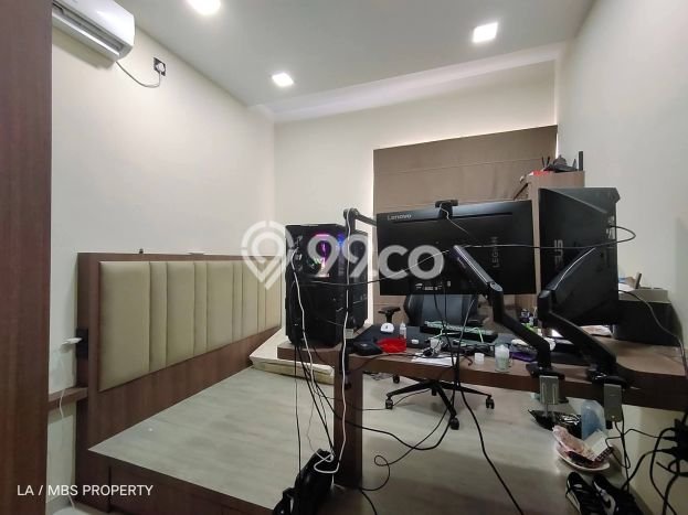 Rumah Luas Asri 3 KT Siap Pakai di Batam Centre Batam Rumah Luas Asri 3 KT Siap Pakai di Batam Centre Batam