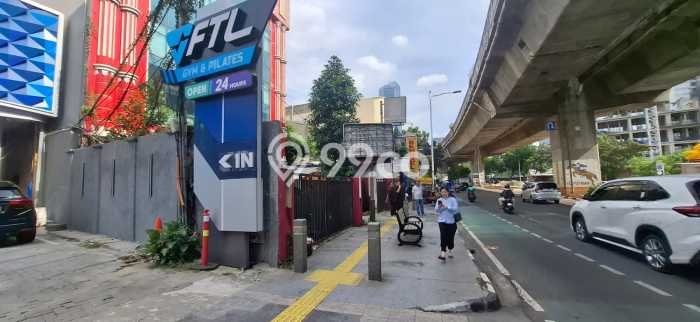 Komersial Dijual di Prime Area Jakarta Selatan Luas 400m2 Komersial Dijual di Prime Area Jakarta Selatan Luas 400m2