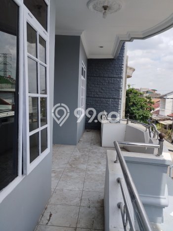 For Sale Hunian Rumah Terawat 5 Kamar di Taman Kopo Indah, Bandung For Sale Hunian Rumah Terawat 5 Kamar di Taman Kopo Indah, Bandung