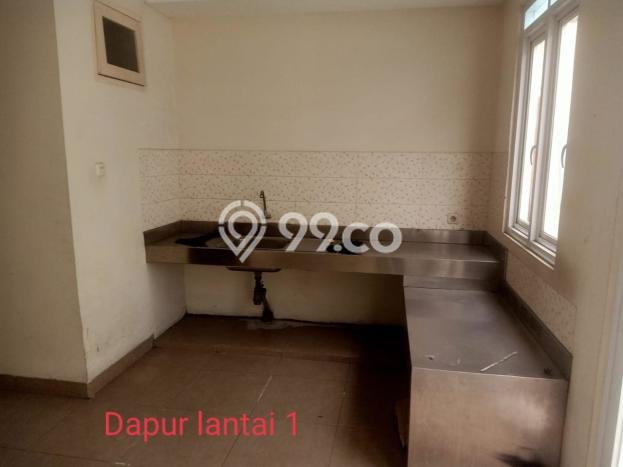 Rumah Luas Asri 5 KT Siap Huni di Kebon Kawung Bandung Rumah Luas Asri 5 KT Siap Huni di Kebon Kawung Bandung