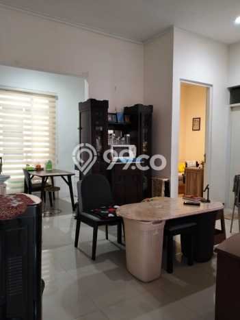 Rumah Luas Asri 3 KT Siap Pakai di Taman Kopo Indah Bandung Rumah Luas Asri 3 KT Siap Pakai di Taman Kopo Indah Bandung