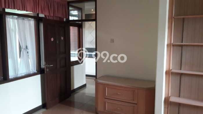 Ready to Use! Luxury House LT 236m2 Desain Elegan di Pasteur Ready to Use! Luxury House LT 236m2 Desain Elegan di Pasteur