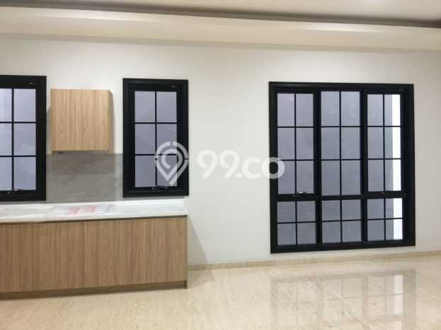 Disewakan Rumah Harga Terjangkau di Alam Sutera Tangerang Punya 5 Kamar Tidur Disewakan Rumah Harga Terjangkau di Alam Sutera Tangerang Punya 5 Kamar Tidur