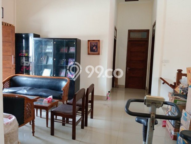 Siap Huni Rumah Mewah 8 Kamar di Denpasar Barat Dekat ke Mana Saja Siap Huni Rumah Mewah 8 Kamar di Denpasar Barat Dekat ke Mana Saja