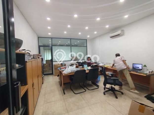 Ruko Paling Dicari LB 200m2 Dijual di Kuta Ruko Paling Dicari LB 200m2 Dijual di Kuta