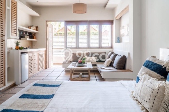 Dijual Rumah Kost di Seminyak, Badung, 18 KT, 19 KM, Bangunan 912m2 Dijual Rumah Kost di Seminyak, Badung, 18 KT, 19 KM, Bangunan 912m2