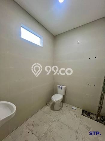 Rumah Minimalis 3 Kamar LT 82m2 di Pakuwon City Rumah Minimalis 3 Kamar LT 82m2 di Pakuwon City