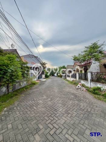 Dijual Rumah Modern 4 KT di Manyar, Surabaya Dijual Rumah Modern 4 KT di Manyar, Surabaya