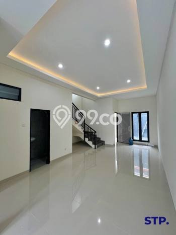 Kesempatan Investasi Rumah Siap Huni di Kawasan Rungkut, Surabaya Kesempatan Investasi Rumah Siap Huni di Kawasan Rungkut, Surabaya
