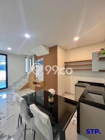Rumah 2 KT di Rungkut, Dekat Rungkut, Surabaya, Surabaya Rumah 2 KT di Rungkut, Dekat Rungkut, Surabaya, Surabaya