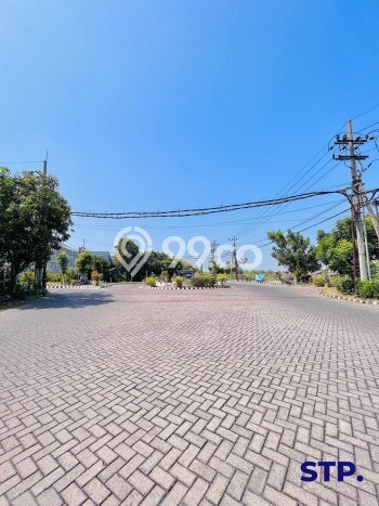 PROPERTI PILIHAN! Rumah area Manyar, Luas 147m² Bangunan 84m² PROPERTI PILIHAN! Rumah area Manyar, Luas 147m² Bangunan 84m²