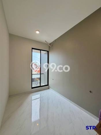 Dijual Rumah Modern 4 KT di Manyar, Surabaya Dijual Rumah Modern 4 KT di Manyar, Surabaya