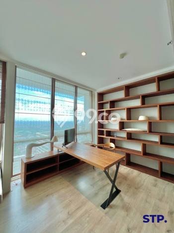 HARGA SPESIAL! Apartemen di Surabaya Kota, 2 KT, Luas 127m2m², Area Prestisius HARGA SPESIAL! Apartemen di Surabaya Kota, 2 KT, Luas 127m2m², Area Prestisius