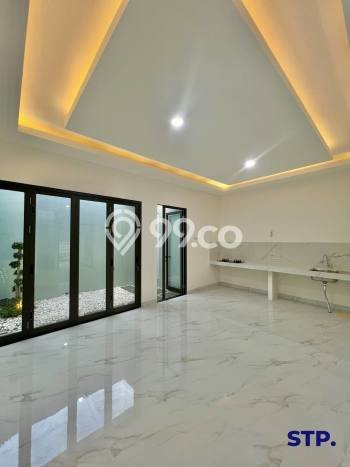 Rumah Minimalis 3 Kamar LT 102m2 di Surabaya Kota Rumah Minimalis 3 Kamar LT 102m2 di Surabaya Kota