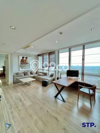 HARGA SPESIAL! Apartemen di Surabaya Kota, 2 KT, Luas 127m2m², Area Prestisius HARGA SPESIAL! Apartemen di Surabaya Kota, 2 KT, Luas 127m2m², Area Prestisius