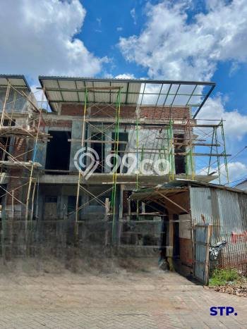 Hunian Mewah LB 262m2 Siap Huni Desain Elegan di Manyar, Surabaya Hunian Mewah LB 262m2 Siap Huni Desain Elegan di Manyar, Surabaya